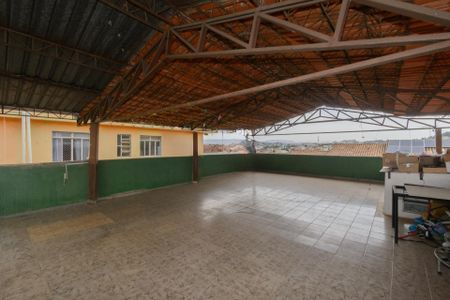 Casa à venda com 100m², 3 quartos e 2 vagasTerraço