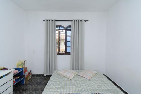 Casa à venda com 100m², 3 quartos e 2 vagasQuarto 1