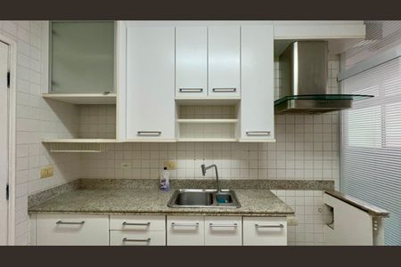Apartamento para alugar com 75m², 2 quartos e 1 vaga Apartamento para alugar com 75m², 2 quartos e 1 vagaCozinha
