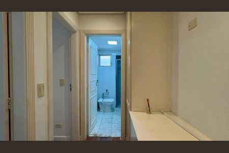 Apartamento para alugar com 75m², 2 quartos e 1 vaga Apartamento para alugar com 75m², 2 quartos e 1 vagaCorredor