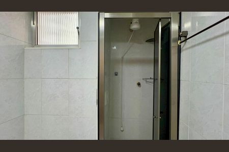 Apartamento para alugar com 75m², 2 quartos e 1 vaga Apartamento para alugar com 75m², 2 quartos e 1 vagaBanheiro