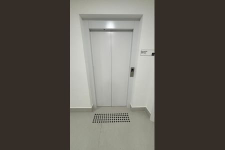 Apartamento à venda com 84m², 3 quartos e 1 vagaElevador - Piso Tatil