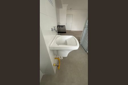 Apartamento à venda com 84m², 3 quartos e 1 vagaÁrea de Serviço