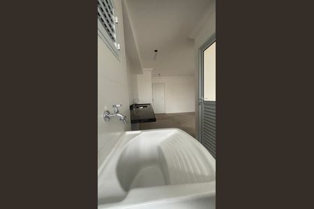 Apartamento à venda com 84m², 3 quartos e 1 vagaÁrea de Serviço