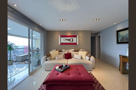 Casa à venda com 167m², 3 quartos e 4 vagas Casa à venda com 167m², 3 quartos e 4 vagasSala