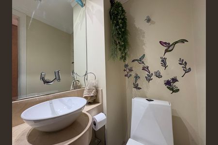 Casa à venda com 167m², 3 quartos e 4 vagas Casa à venda com 167m², 3 quartos e 4 vagasLavabo