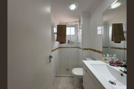 Casa à venda com 167m², 3 quartos e 4 vagas Casa à venda com 167m², 3 quartos e 4 vagasBanheiro da suíte 2