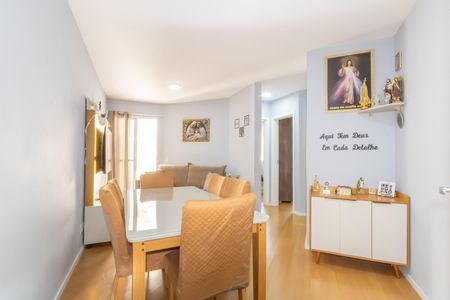 Sala de apartamento à venda com 2 quartos, 52m² em Padroeira, Osasco