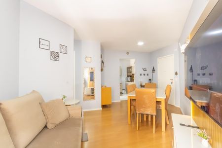 Sala de apartamento à venda com 2 quartos, 52m² em Padroeira, Osasco