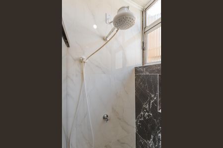 Apartamento à venda com 70m², 2 quartos e 1 vagaBanheiro