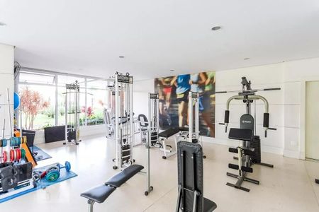 Apartamento à venda com 122m², 2 quartos e 2 vagasÁrea comum - Academia