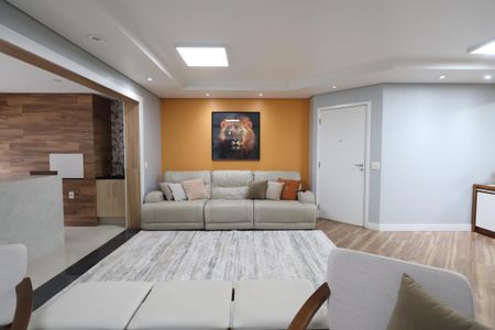 Apartamento à venda com 122m², 2 quartos e 2 vagasSala