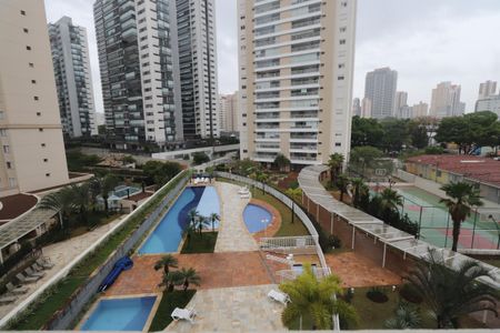 Apartamento à venda com 122m², 2 quartos e 2 vagasQuarto 2 - Suíte