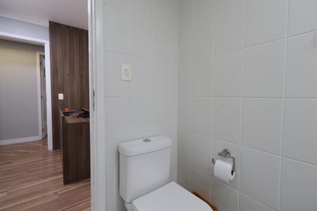 Apartamento à venda com 122m², 2 quartos e 2 vagasBanheiro da Suíte 2