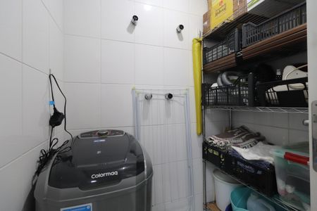 Apartamento à venda com 122m², 2 quartos e 2 vagasBanheiro de serviço