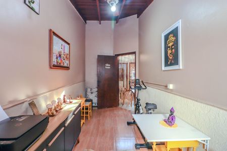 Casa à venda com 120m², 3 quartos e 3 vagasQuarto 2