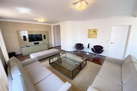 Apartamento para alugar com 205m², 2 quartos e 3 vagas Apartamento para alugar com 205m², 2 quartos e 3 vagasSala