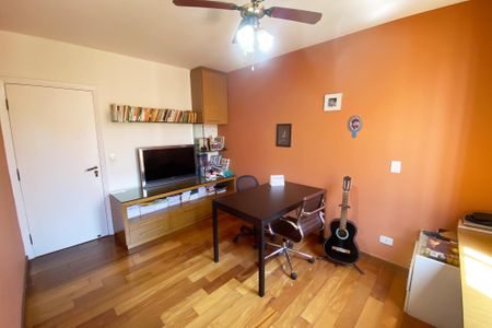 Apartamento para alugar com 205m², 2 quartos e 3 vagas Apartamento para alugar com 205m², 2 quartos e 3 vagasEscritório