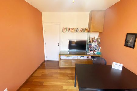 Apartamento para alugar com 205m², 2 quartos e 3 vagas Apartamento para alugar com 205m², 2 quartos e 3 vagasEscritório