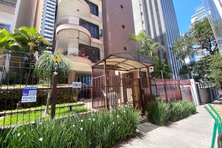 Apartamento para alugar com 205m², 2 quartos e 3 vagas Apartamento para alugar com 205m², 2 quartos e 3 vagasFachada do Prédio