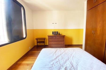 Apartamento para alugar com 205m², 2 quartos e 3 vagas Apartamento para alugar com 205m², 2 quartos e 3 vagasSuíte 2