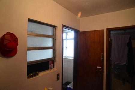 Apartamento à venda com 94m², 3 quartos e 2 vagas Apartamento à venda com 94m², 3 quartos e 2 vagasBanheiro de Serviço