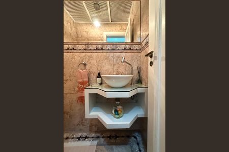 Apartamento à venda com 280m², 5 quartos e 1 vagaLavabo