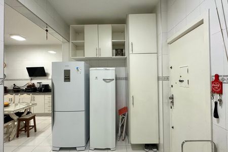 Apartamento à venda com 280m², 5 quartos e 1 vagaÁrea de Serviço