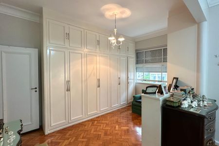 Apartamento à venda com 280m², 5 quartos e 1 vagaSuíte