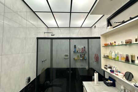 Apartamento à venda com 280m², 5 quartos e 1 vagaBanheiro da Suíte