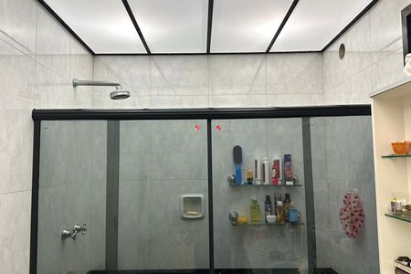 Apartamento à venda com 280m², 5 quartos e 1 vagaBanheiro da Suíte