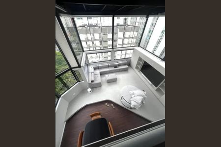 Apartamento à venda com 108m², 2 quartos e 1 vaga Apartamento à venda com 108m², 2 quartos e 1 vagaSala