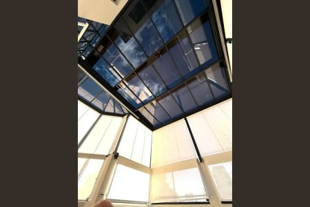 Apartamento à venda com 108m², 2 quartos e 1 vaga Apartamento à venda com 108m², 2 quartos e 1 vagaVista