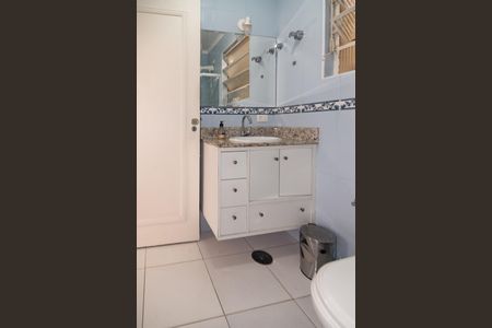 Apartamento à venda com 85m², 2 quartos e sem vagaBanheiro