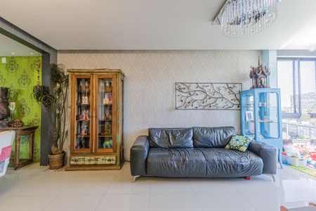 Apartamento à venda com 80m², 3 quartos e 1 vagaSala