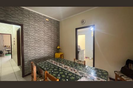 Casa à venda com 260m², 3 quartos e 2 vagasCopa