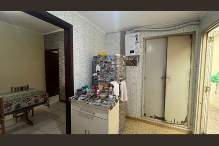 Casa à venda com 260m², 3 quartos e 2 vagasCozinha