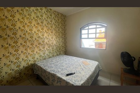 Casa à venda com 260m², 3 quartos e 2 vagasQuarto 1