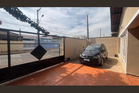 Casa à venda com 260m², 3 quartos e 2 vagasGaragem