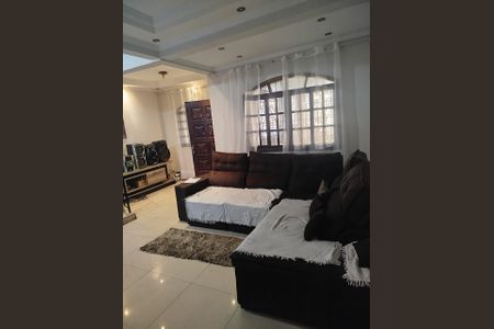 Sala de casa à venda com 3 quartos, 320m² em Quitaúna, Osasco