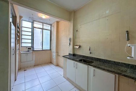 Apartamento à venda com 75m², 2 quartos e sem vagaCozinha e Área de Serviço