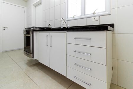 Apartamento para alugar com 100m², 3 quartos e 2 vagasCozinha