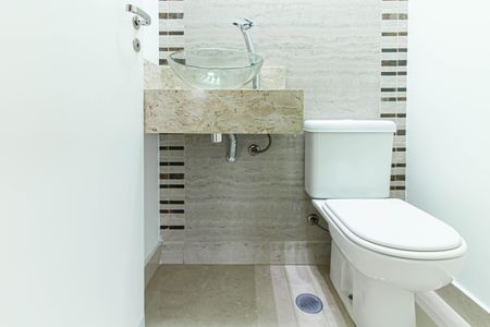 Apartamento para alugar com 100m², 3 quartos e 2 vagasLavabo