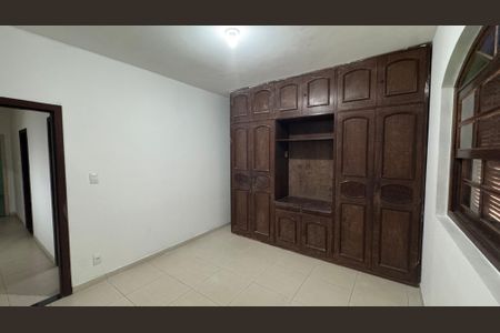 Quarto 2 de casa à venda com 4 quartos, 360m² em Fonte Grande, Contagem