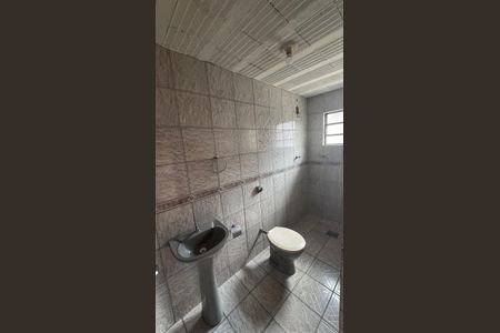 Casa à venda com 360m², 4 quartos e 3 vagas Casa à venda com 360m², 4 quartos e 3 vagasBanheiro 2