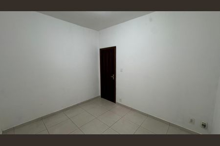 Casa à venda com 360m², 4 quartos e 3 vagas Casa à venda com 360m², 4 quartos e 3 vagasQuarto 3