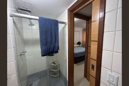 Apartamento à venda com 67m², 2 quartos e 1 vagaBanheiro Social