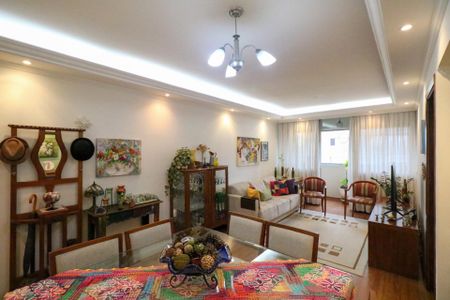 Apartamento à venda com 101m², 3 quartos e 2 vagas Apartamento à venda com 101m², 3 quartos e 2 vagasSala