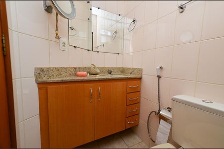 Apartamento à venda com 90m², 3 quartos e 2 vagasBanheiro Suite