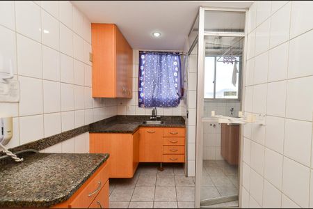 Apartamento à venda com 90m², 3 quartos e 2 vagasCozinha